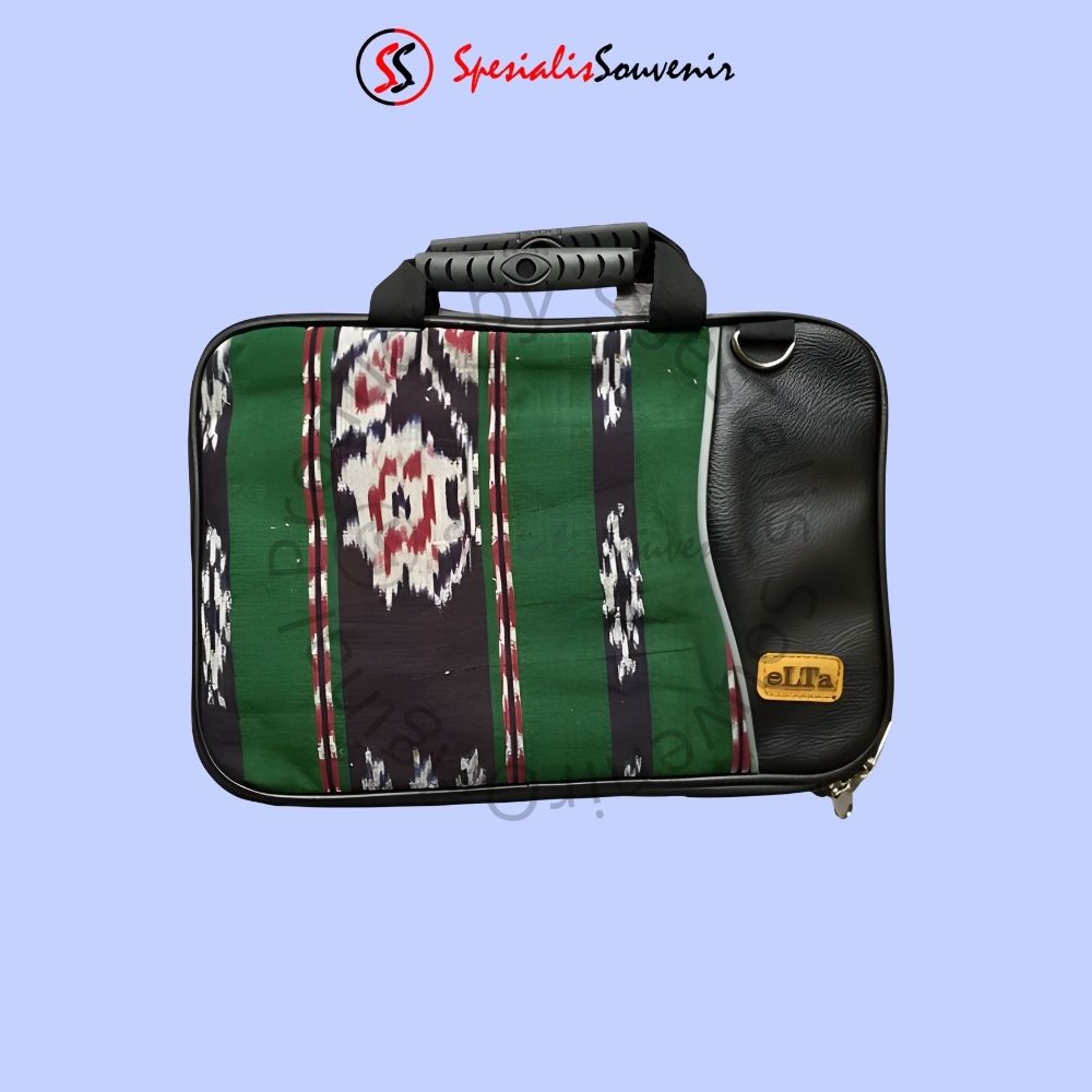 tas-laptop-batik-premium Tas laptop batik premium berbahan berkualitas dengan jahitan rapi untuk kebutuhan profesional.