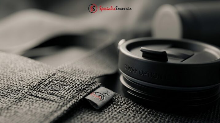Souvenir Promosi Tas: 10 Pilihan Model Tas Promosi Fungsional untuk Media Branding Berjalan (081284395311)